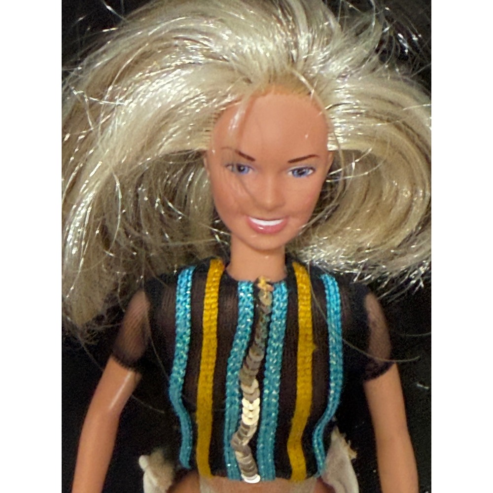 Hasbro 1997 Sabrina the Teenage Witch Doll Vintage Viacom Collectible‎ Blonde